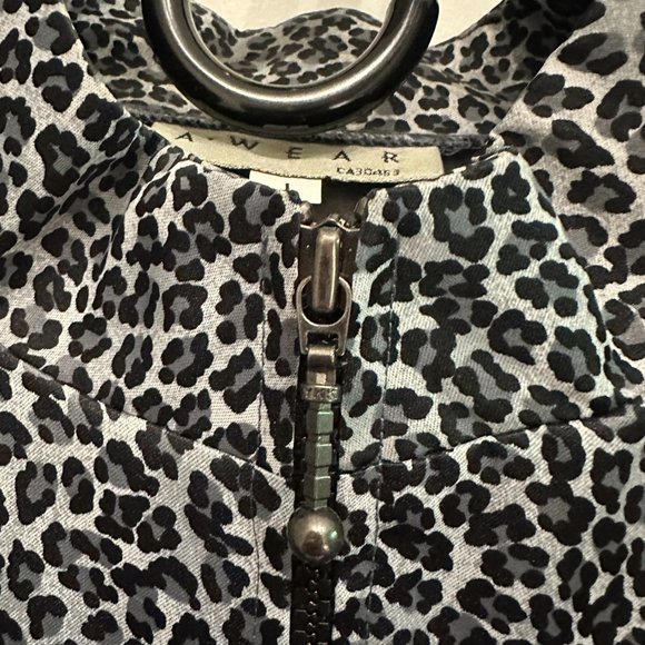 White Leopard Print Wind Jacket - Picture 3 of 4